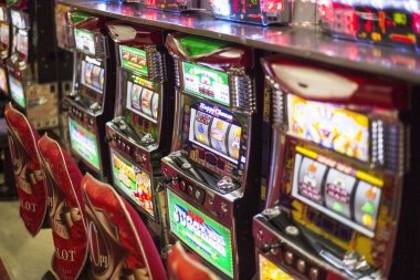 mandiri888 Playtech bonus feature activation showing free spins and multiplier overlay
